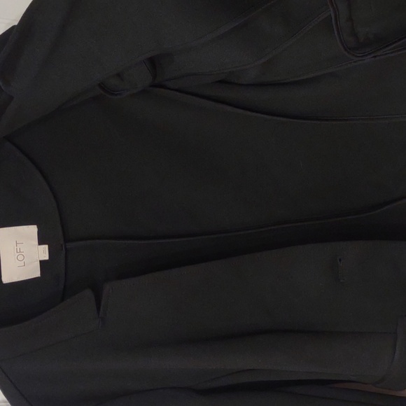 Ann Taylor Loft Small 2-button Blazer black VGC - Picture 13 of 13